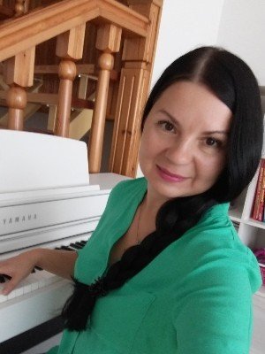статичный альт 1  - Помощница маме. Домработница. Няня.